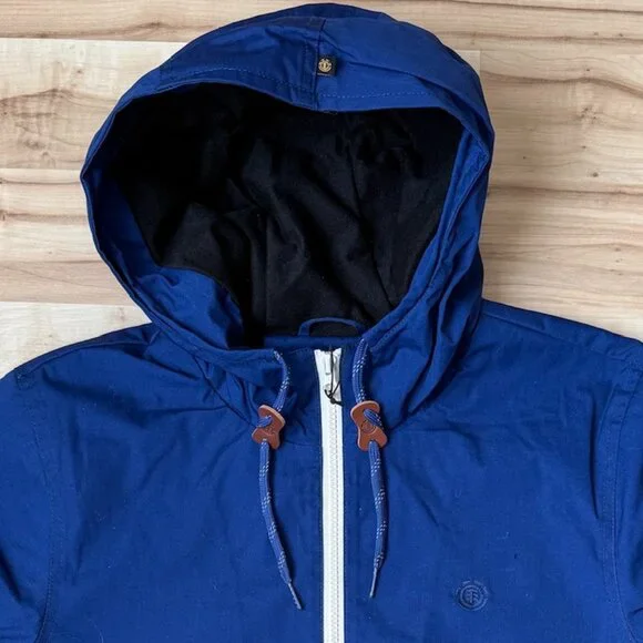 Men's Jacket - Picture 2 of 8